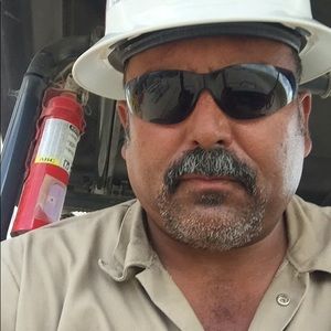 Meet your Posher, Roberto